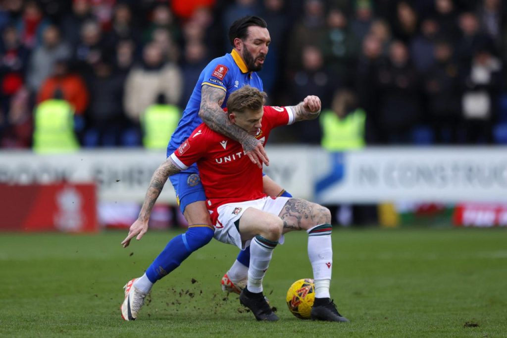 Peterborough vs wrexham