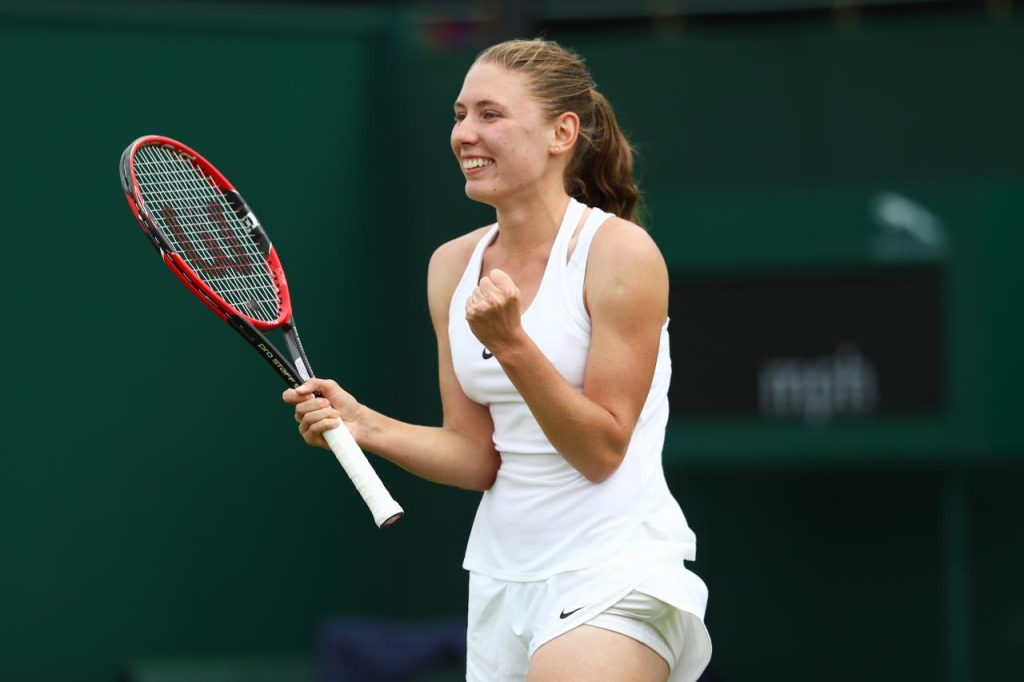 Alexandrova tennis
