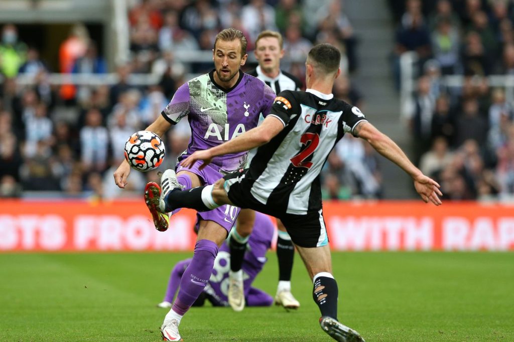 Newcastle united f.c. vs tottenham