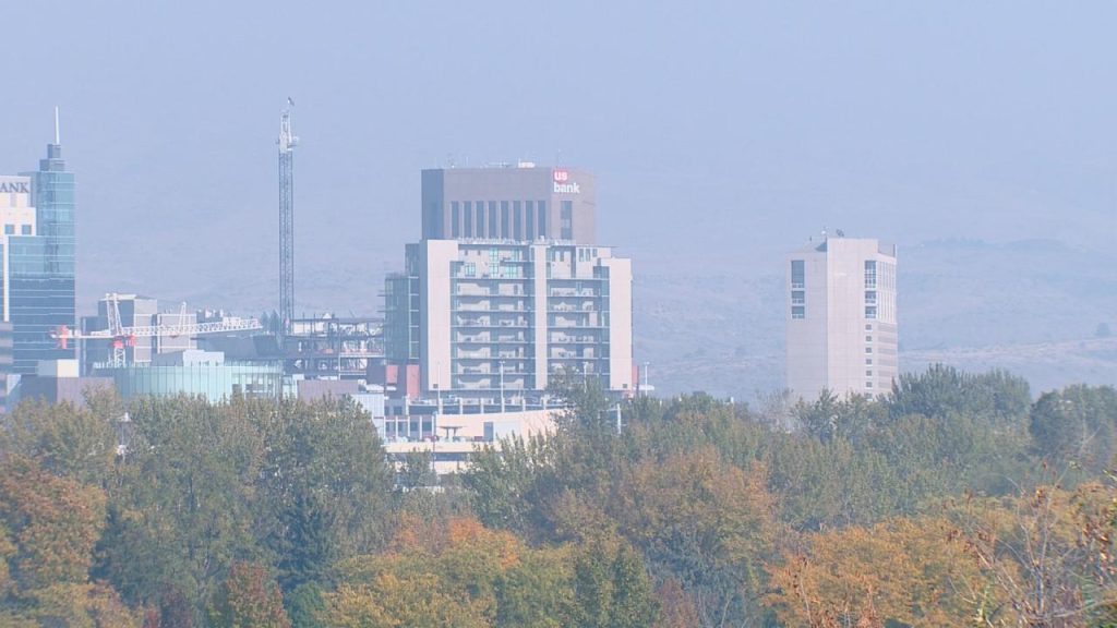Boise hits levels unhealthy air quality smoke wildfire due visible skyline sept foothills ghostly barely tuesday morning spokesman russell betsy