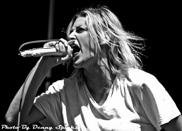 Emily armstrong linkin park